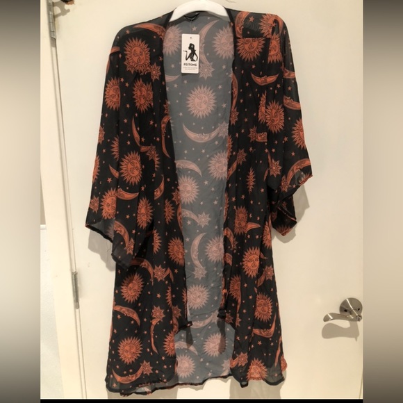 Beautiful sun and moon kimono NWT - Picture 4 of 5